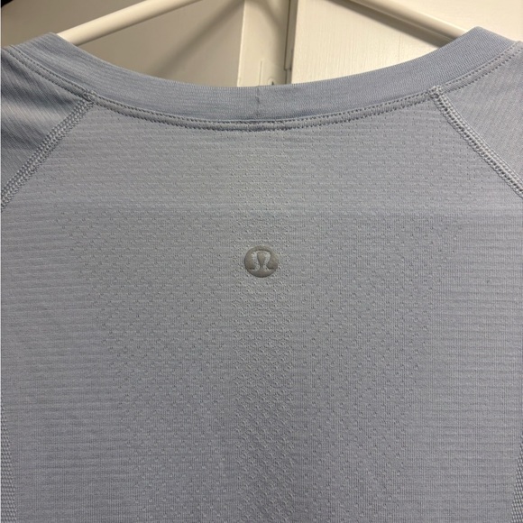 Lululemon Swiftly Tech Long Sleeve Crew Cool Breeze Size 12 - Picture 5 of 8